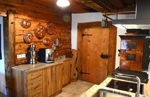 Weisspriach House | Farmhouse in Weißpriach near Mountain Lakes