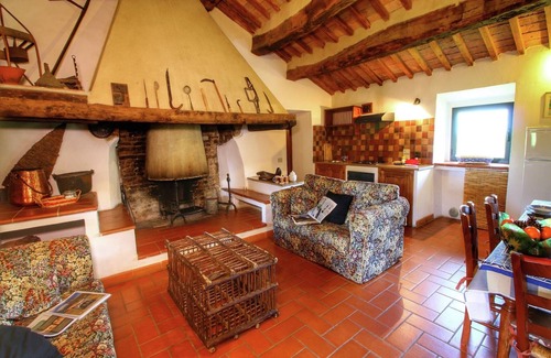 Castiglione d'Orcia Other | Farmhouse with pool, views