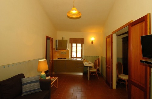 Semproniano Apartment | Cozy Farmhouse Montecchio Fausto with Pool & Ocean View