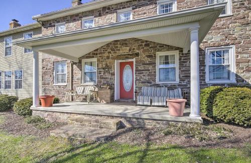 Taneytown House | Family-Friendly Farmhouse by the River, Near Liberty Mountain