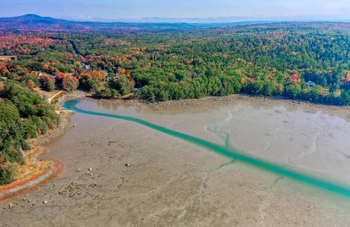 Penobscot House | Experience Farmhouse on the Cove with Private Beach Access