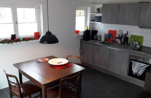 Waggershausen Apartment | Inviting Farmhouse Stable Apartment with Breakfast Included