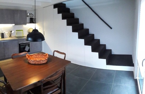 Waggershausen Apartment | Inviting Farmhouse Stable Apartment with Breakfast Included