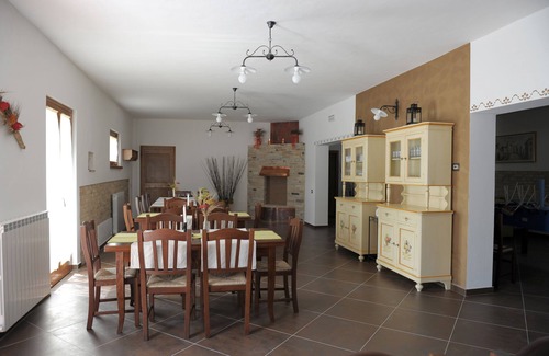 Acqualagna Apartment | Idyllic Farmhouse with Pool in Montefeltro's Nature