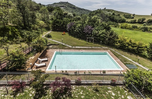 Assisi Villa | Family-Friendly Farmhouse with Pool & Ocean View Awaits