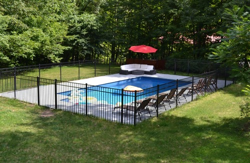 Lanesville House | Charming Farmhouse Retreat with Pool Near Hunter Mountain