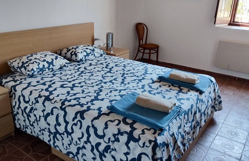 Alcanar Other | Farmhouse with swimming pool and tennis on a 1 hectare estate of orange and olive trees, 1 km from the sea.