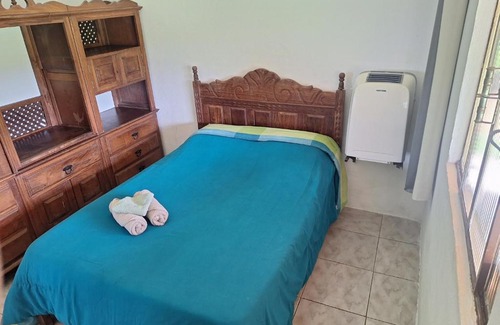 Tiradentes Ski Chalet | Family-Friendly Retreat at Farmless Home with Kitchen Access
