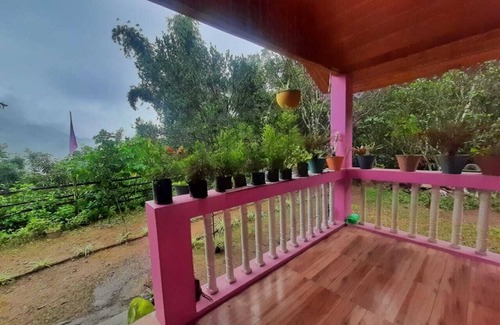 Turuk Cottage | Family-Friendly Farmstay @ Chhota Mungwa, Darjeeling