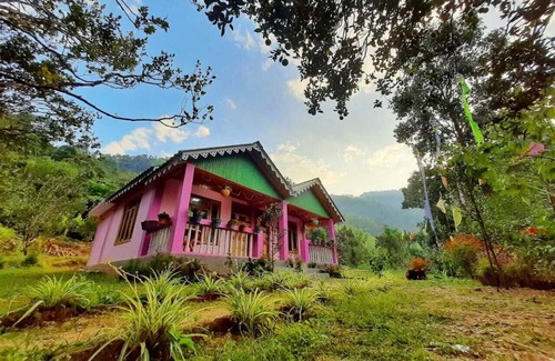 Turuk Cottage | Family-Friendly Farmstay @ Chhota Mungwa, Darjeeling