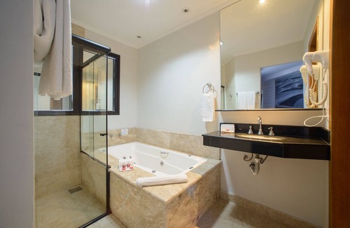 Taubate Hotel | Top-Rated Faro Hotel Taubaté with Pool and Spa Amenities