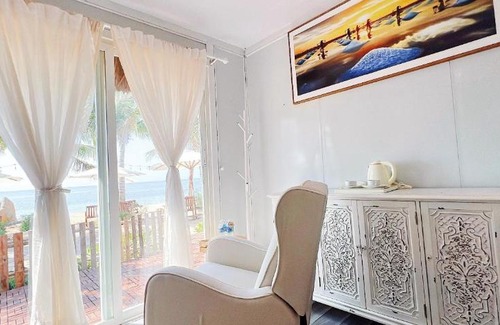 Ninh Hai House | Escape to Farobe: Oceanfront Homestay with Pool & Beach
