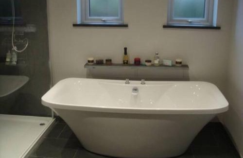 High Newton House | Delightful Stay at Farriers Fold with Complimentary Breakfast