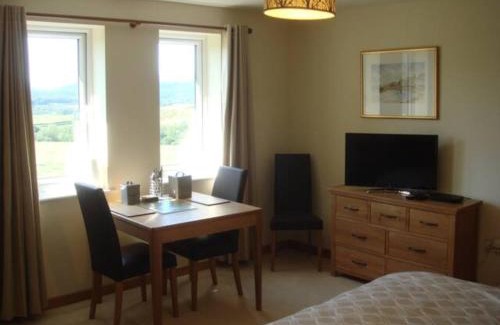 High Newton House | Delightful Stay at Farriers Fold with Complimentary Breakfast