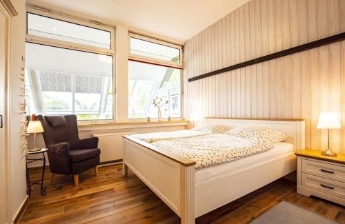 Altfunnixsiel Apartment | Pet-Friendly Fasanennest with Oceanfront Views & 10/10 Rating