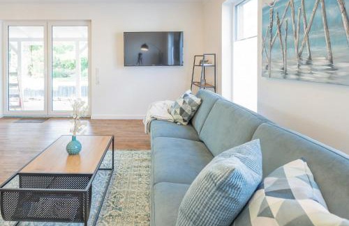 Maasbull House | Fascherhus: Family and Pet-Friendly 4-Star Haven