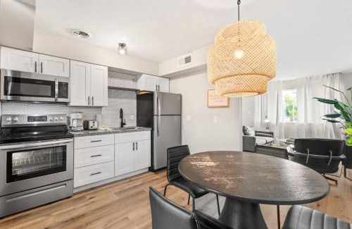 South Scottsdale Apartment | Fashion Square Apt3