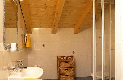 Racines Apartment | Outstanding Fassnauerhof Ridnaun: Pet & Child Friendly Stay