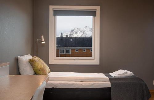 Svolvaer Hotel | Comfortable Stay at Fast Hotel Svolvær - Pet Friendly & More