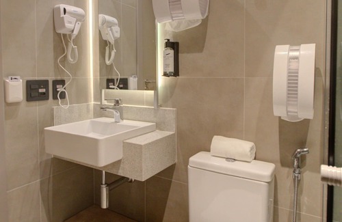 Aeroporto Internacional Governador Andre Franco Montoro Hotel | Convenient Fast Sleep Suites at Guarulhos Airport Terminal 2