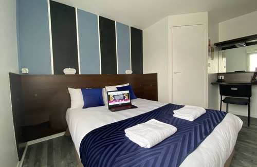 Parcay-Meslay Hotel | Budget-Friendly Fasthôtel Tours Nord with Breakfast Included