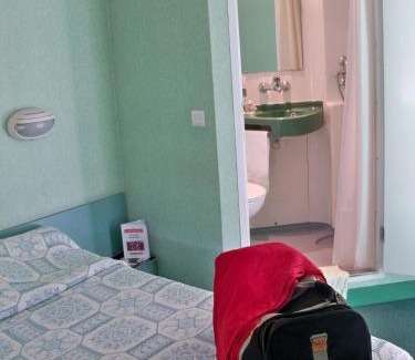 Lesquin Hotel | Budget-Friendly Fasthotel Lille Aéroport with Great Amenities