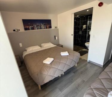 Saint-Witz Hotel | Budget-Friendly Fasthotel Roissy - Saint-Witz with Dining