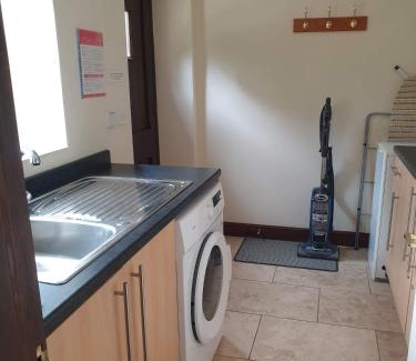 Great Fryup Dale House | Relaxing Fat Ox Cottage: 10/10 Guest Ratings & Family Friendly