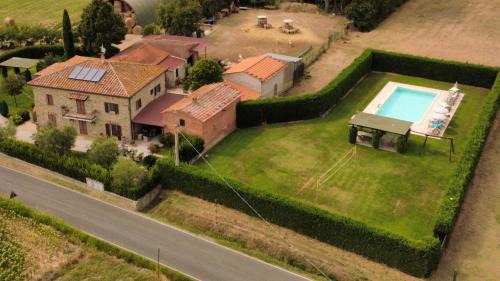 Cortona House | Fattoria del Nonno Berto: Guest Rated 9.6, Oceanfront Bliss