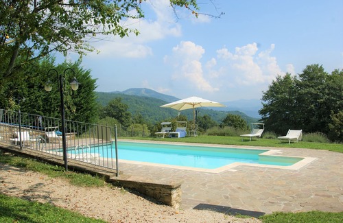 Badia Tedalda Villa | Discover Fattoria di Arsicci: Your Italian Sanctuary