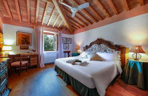 San Pietro in Bossolo House | Inviting Fattoria di Rignana Winery BnB with Ocean Views