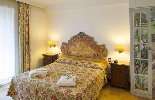 Principina Terra Hotel | Relax at Fattoria La Principina: Spa & Pool Retreat