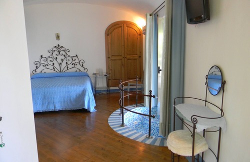 Montepertuso Hotel | Discover Fattoria La Tagliata: Rated 9.4 with Gourmet Dining