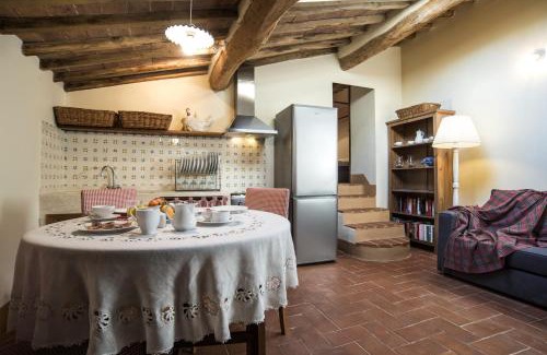 Ponte di Gabbiano Apartment | Inviting Fattoria Le Pietre Vive di Montaperti Awaits You