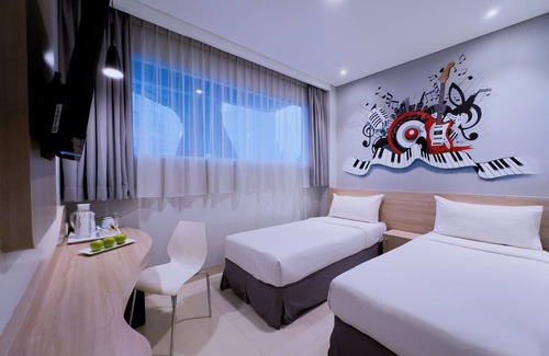 Senayan Hotel | Comfortable Stay at favehotel Gatot Subroto with Spa & Dining