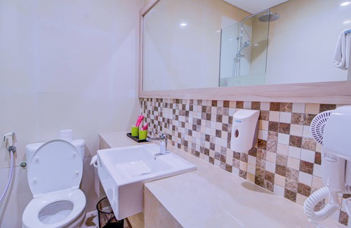 Senayan Hotel | Comfortable Stay at favehotel Gatot Subroto with Spa & Dining
