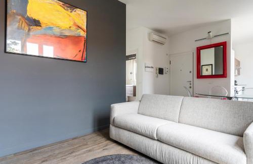 Porta Volta Apartment | Beautiful 4-Star Apartment with Terrace in Central Milan
