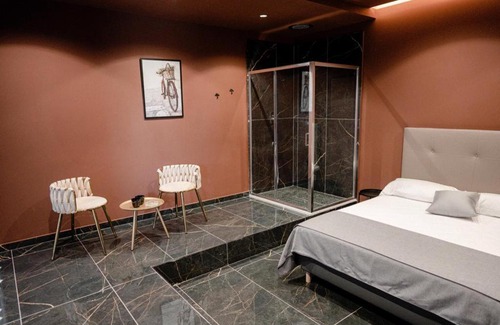 Nola Bed & Breakfast | Cozy Family Retreat: Favorite Room with High Ratings