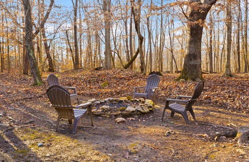 Nancy House | Experience Fawn Run on Lake Cumberland - Rated 10/10 Stay