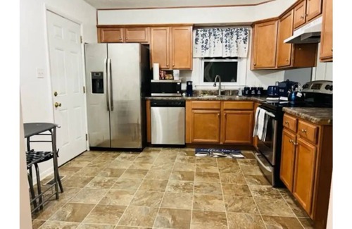 Fayetteville House | Cozy Stay at Kozy Destination: Pet-Friendly in Fayetteville