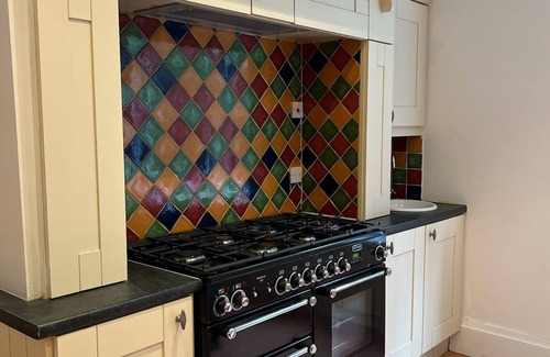 Walsall House | Historical Fayhomes West Midlands: Family-Friendly Getaway