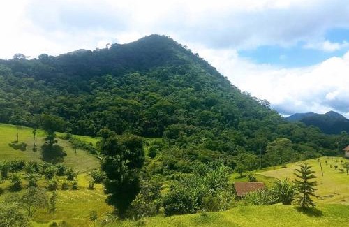 Teresopolis House | Cozy Fazenda Cantinho: Family-Friendly Retreat with Pool