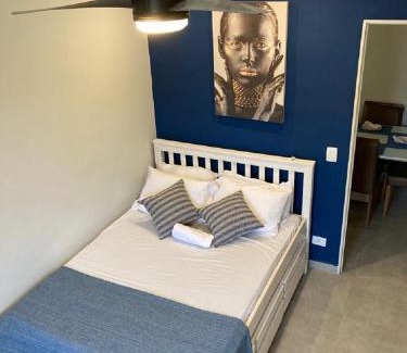 Vila Julia Apartment | Welcoming Fb HOME Guaruja: Beachside Retreat with Pool