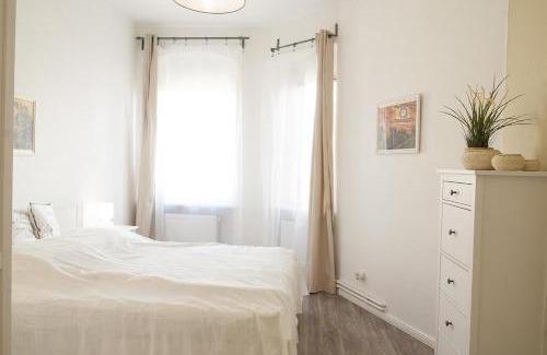 Gesundbrunnen Apartment | Discover FBApartments: Family & Pet-Friendly Retreat