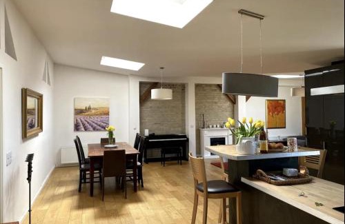 Gesundbrunnen Apartment | Discover FBApartments: Family & Pet-Friendly Retreat