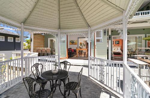 Knysna Villa | Serene Pezula Retreat with Private Beach & Ocean Views