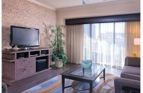 Gaslamp Quarter Resort | Top Choice for Family-Friendly Timeshares in California