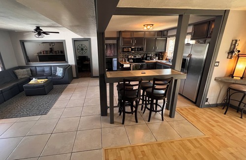 Snow Heights House | HGTV Featured Escape: Pet-Friendly with Spa & Kitchen