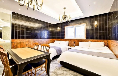 Gosan-dong Hotel | Discover February Hotel Lions Park Daegu: Family-Friendly Stay
