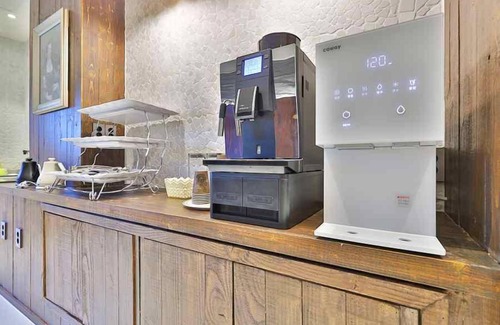 Gosan-dong Hotel | Discover February Hotel Lions Park Daegu: Family-Friendly Stay